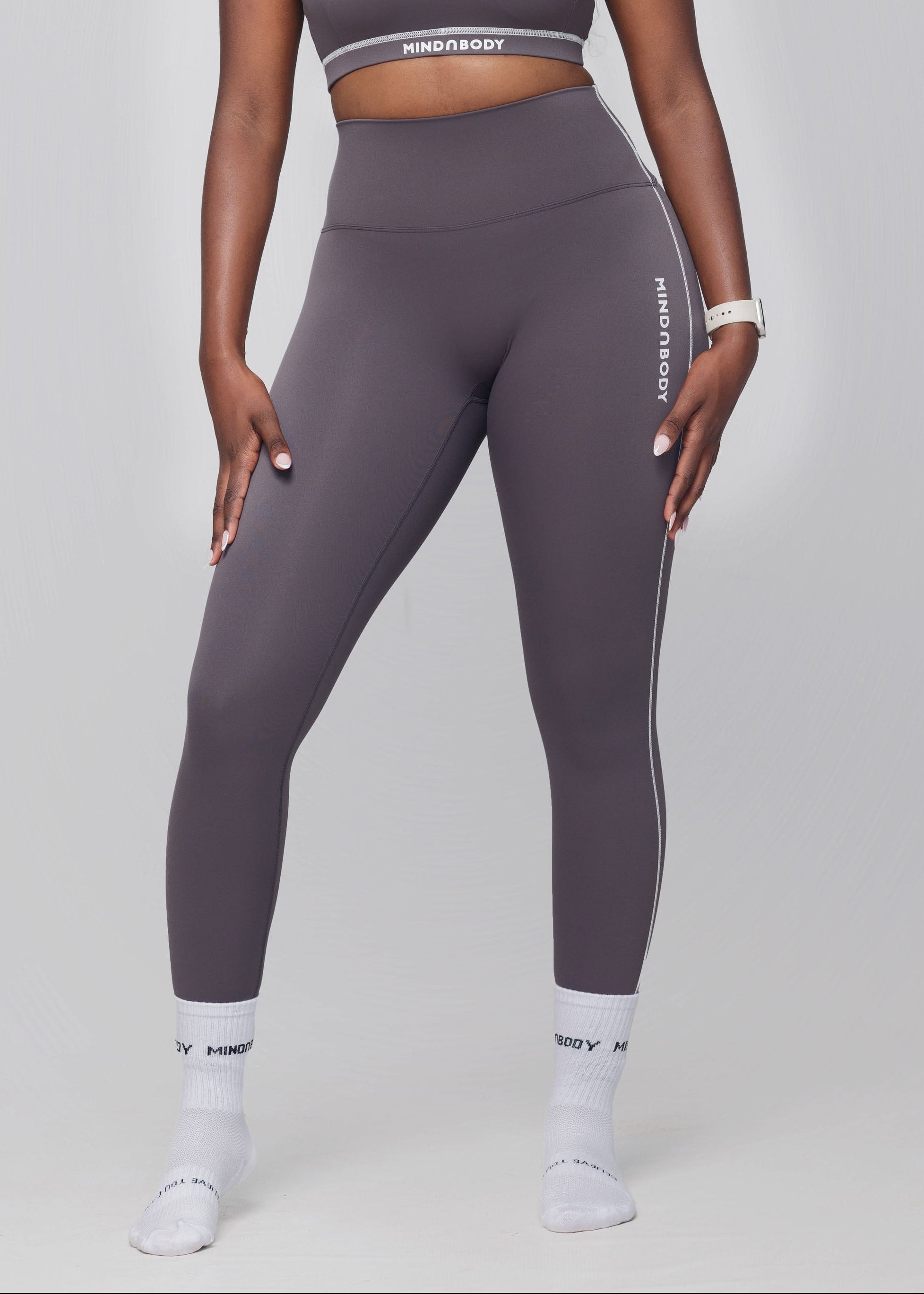 Nova Leggings (Mid Cut)